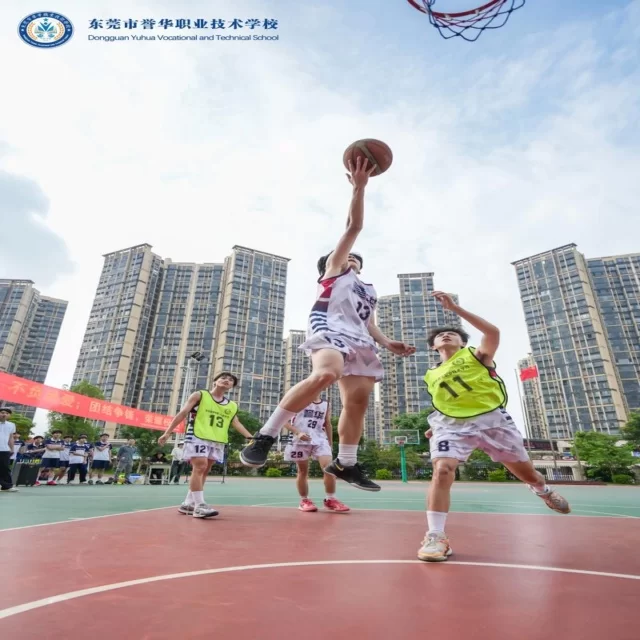 中超争冠集团赛程观察与关键对决解析 | bandao